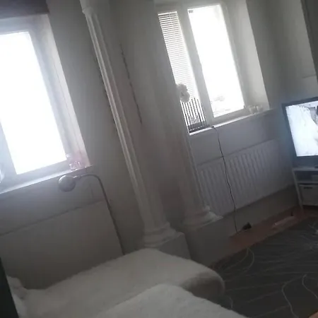 Huoneisto Central&cozy&bikes&wifi *